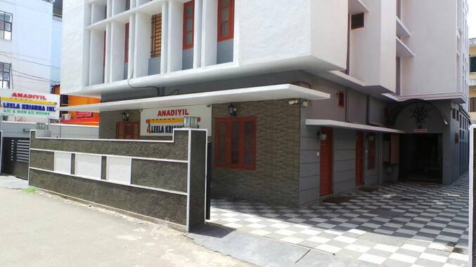 Anadiyil Leela Krishna Inn, Kochi 3